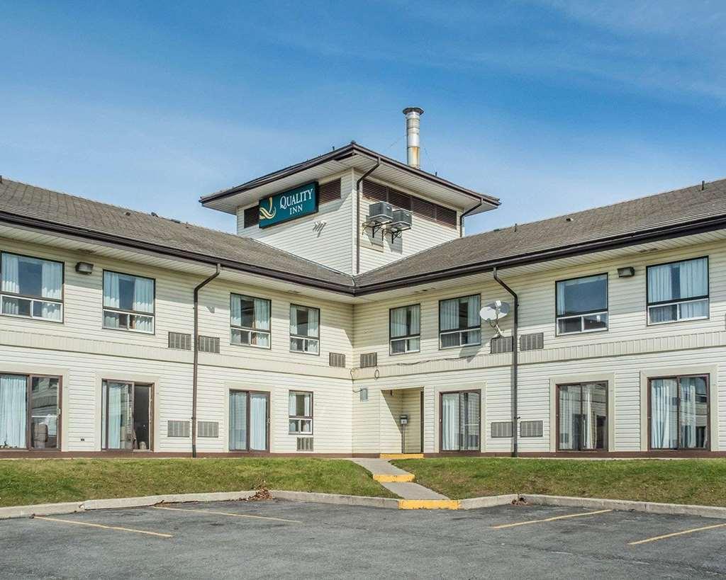 Days Inn By Wyndham Barrie Zewnętrze zdjęcie