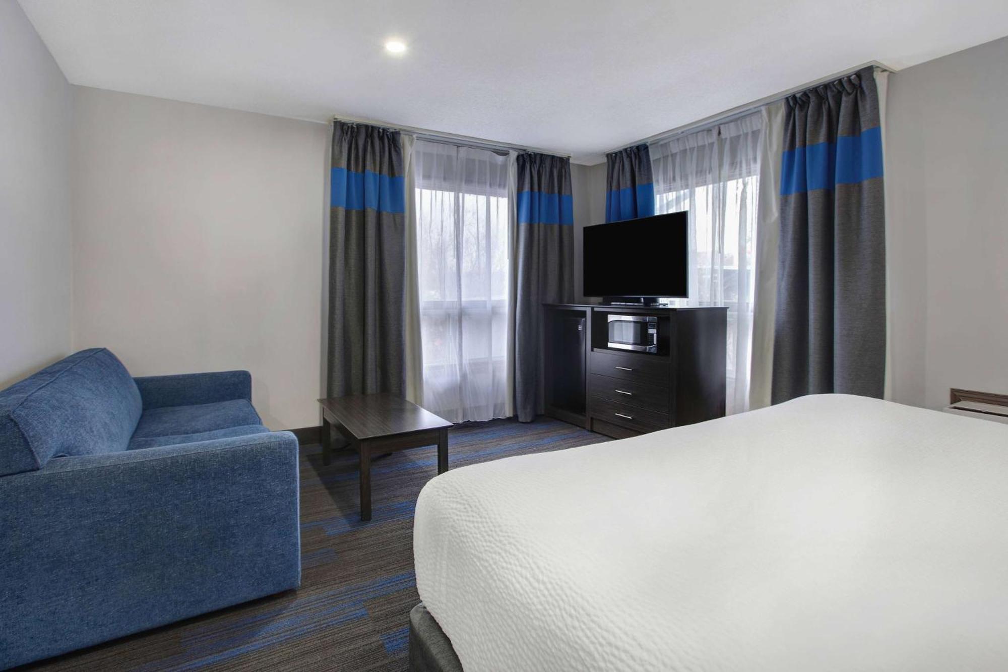 Days Inn By Wyndham Barrie Zewnętrze zdjęcie